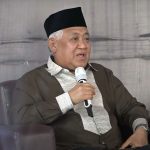 Ketua Umum PP Muhammadiyah periode 2005-2015, Prof Din Syamsuddin MA PhD, saat memparkan materi dan pandangannya dalam Kajian Ramadan 1446 H/2025 M di Dome UMLA, Sabtu (8/3/2025). (Foto: Ubay NA)