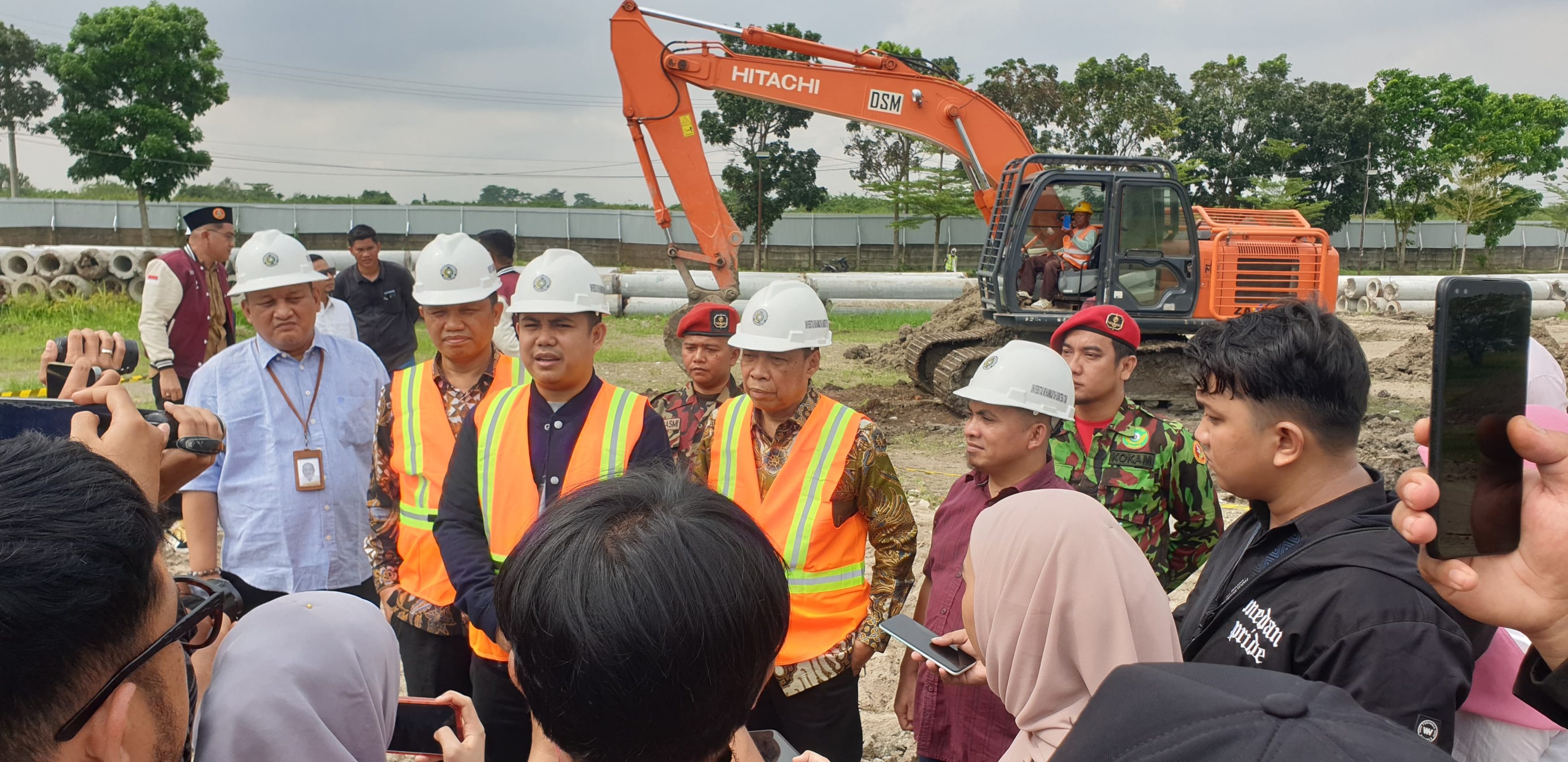 Wamen Pelindungan Pekerja Migran Tinjau Kesiapan Arena Muktamar Muhammadiyah 2027