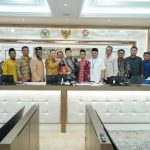 Rombongan PCM Lowokwaru Kota Malang mengunjungi sekaligus audiensi ke Anggota Komisi X DPR RI, dr Gamal Albinsaid, Kamis (6/3/2025). (Foto: FPKS)