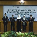 Pengambilan ikrar/sumbat jabatan para Wakil Rektor UMY periode 2025-2029, Selasa (11/3/2025). (Foto: Ubay NA)