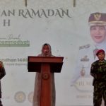 Wakil Bupati Bojonegoro, Nurul Azizah, menyampaikan sambutan dan arahan, sekaligus membuka Kajian Ramadan 1446 Hijriah yang digelar PDM Bojonegoro, Ahad (16/3/2025). (Foto: Ubay NA)