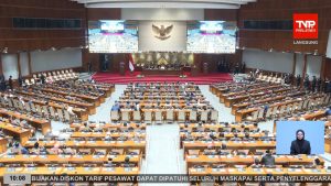 Di Tengah Penolakan dan Kritik, DPR Tetap Sahkan RUU TNI