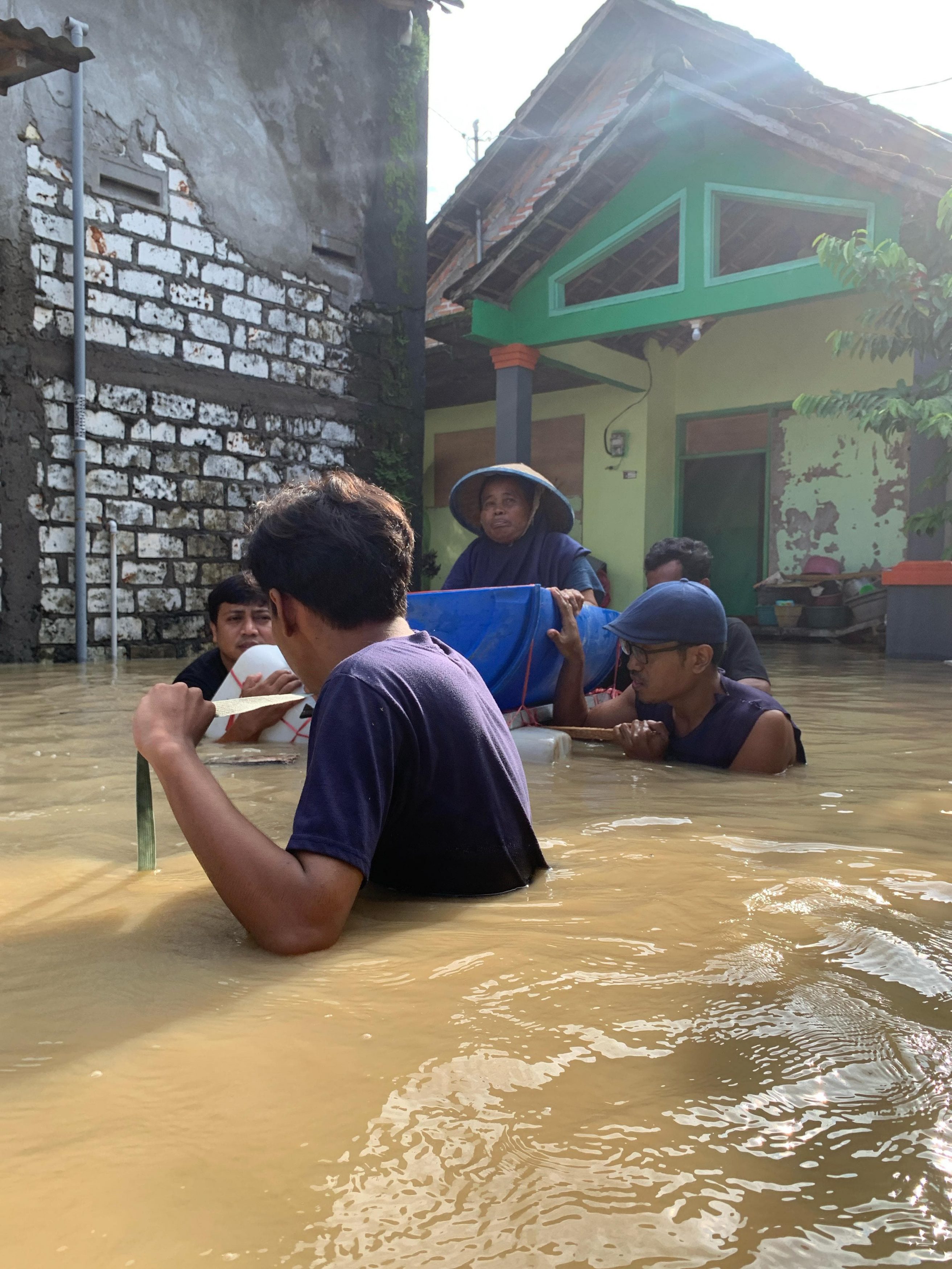 Sekretaris Pemuda Muhammadiyah Gresik Kritik Lambannya Normalisasi Kali Lamong