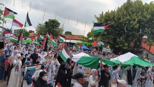 Ribuan Warga Batang Gelar Aksi Solidaritas Palestina