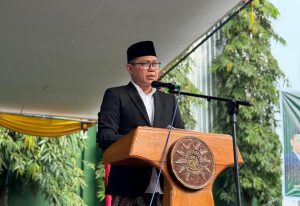 Puasa dan Idulfitri Sebagai Pembentuk Keterpaduan Kesalehan Pribadi dan Sosial