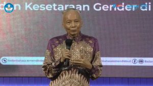 Surat-surat yang Melintas Zaman: Upaya Wardiman Djojonegoro Menjaga Warisan Kartini