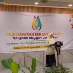 Ketua Umum PP Nasyiah Ariati Dina Puspitasari saat menyampaikan sambutan dalam Musykerwil 1 Nasyiah Jatim. (Foto: IST)