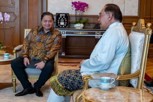 Menko Airlangga Melawat ke Malaysia, Bahas Kerja Sama Ekonomi dan Respon ASEAN Soal Tarif Resiprokal AS