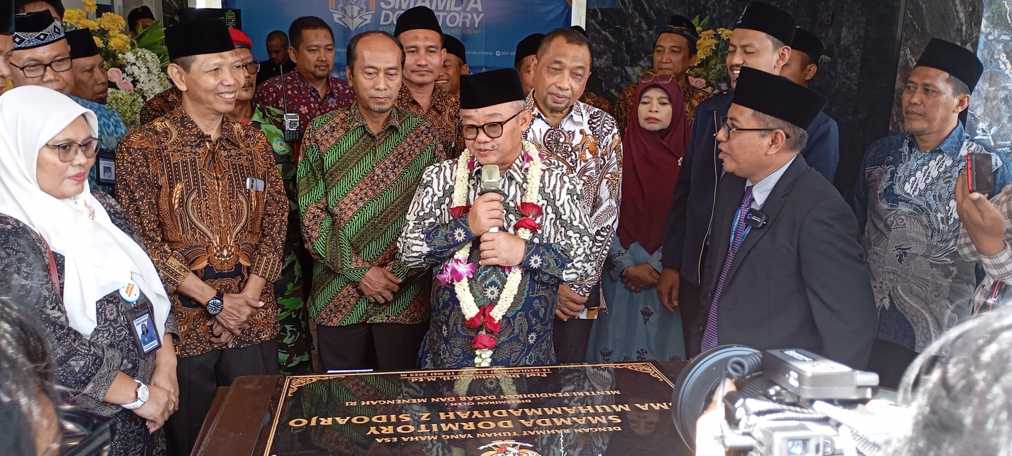Resmikan Smamda Dormitory, Mendikdasmen: Membangun Karakter dan Kemandirian Sekolah