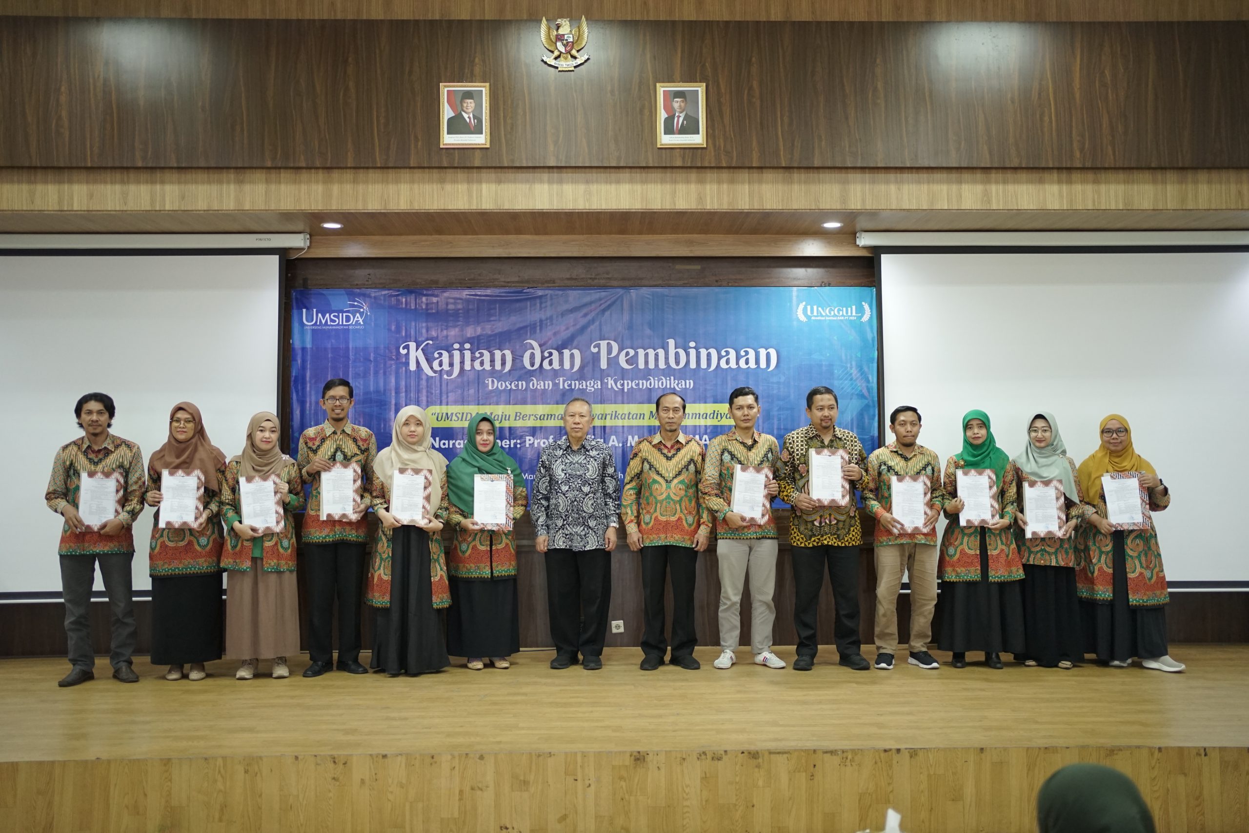 Rektor Umsida Serahkan SK Pejabat Struktural Fakultas dan Prodi: Kita Ingin Semakin Mantap!