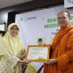 PWNA Lampung menyelenggarakan Dialog Interaktif Moderasi Beragama yang menghadirkan lima tokoh agama dari lintas keyakinan, Jumat (2/5/2025). (Foto: IST)