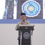 Mendikdasmen Abdul Mu'ti menjadi keynote speaker dalam kuliah umum pada peringatan Dies Natalis ke-20 FPIP Umsida, Sabtu (10/5/2025). (Foto: Humas Umsida)