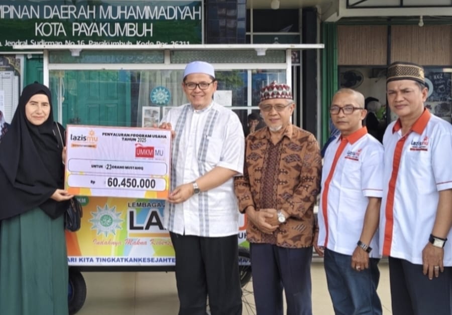 LazisMu Payakumbuh Salurkan Bantuan Modal untuk 23 Pelaku UMKM: Dorong Kemandirian Ekonomi Umat