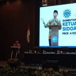 Ketua PDM Sidoarjo Prof A Dzoul Milal, saat menyampaikan sambuta dalam Resepsi Milad ke-93 Pemuda Muhammadiyah di Fave Hotel Sidoarjo, Sabtu (3/5/2025). (Foto: Ubay NA)