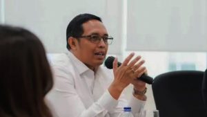 Hasan Nasbi Kembali Pimpin PCO, Nggak Jadi Mundur?