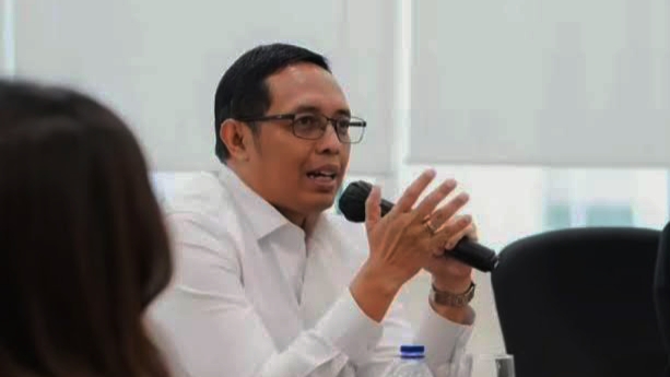 Hasan Nasbi Kembali Pimpin PCO, Nggak Jadi Mundur?