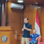 Wakil Wali Kota Malang, Ali Muthohirin, menjadi pembicara dalam Milad dan Roadshow Media Official PWM Jatim di UMM, Sabtu (17/5/2025). (Foto: Zulkifli/ IST)