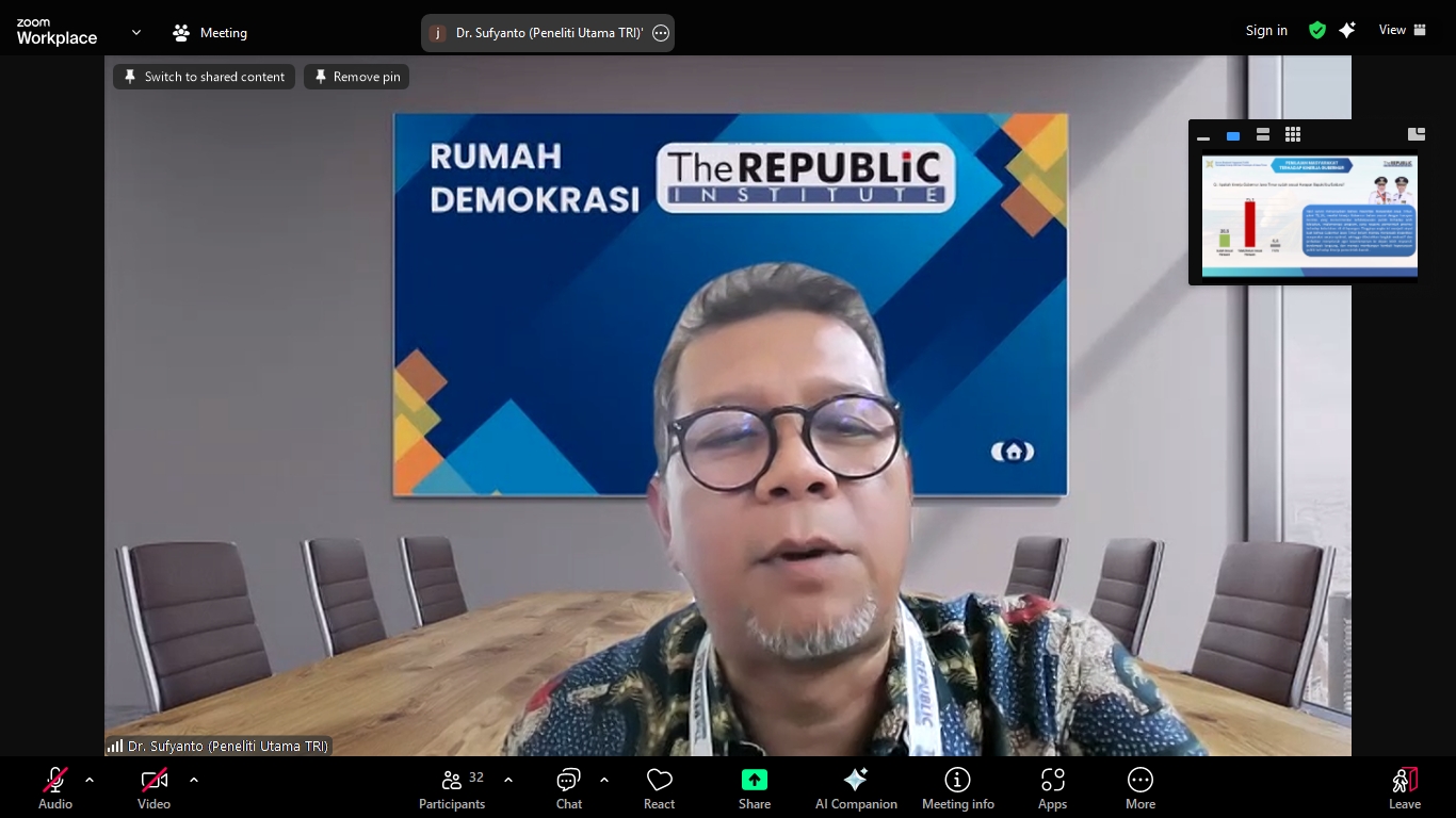 Peneliti Utama The Republic Institute, Dr Suryanto, saat memaparkan hasil surveinya secara virtual via Zoom Meeting, Senin (26/5/2025). (Foto: Tangkapan layar)