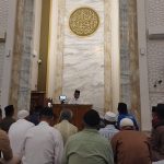 Dr. Shamsi Ali, saat mengisi tausiyah dalam Kajian Spesial Ahad Ba'da Subuh di Masjid Al-Badar, Kota Surabaya, Ahad (25/5/2025). (Foto: Zaki/ IST)