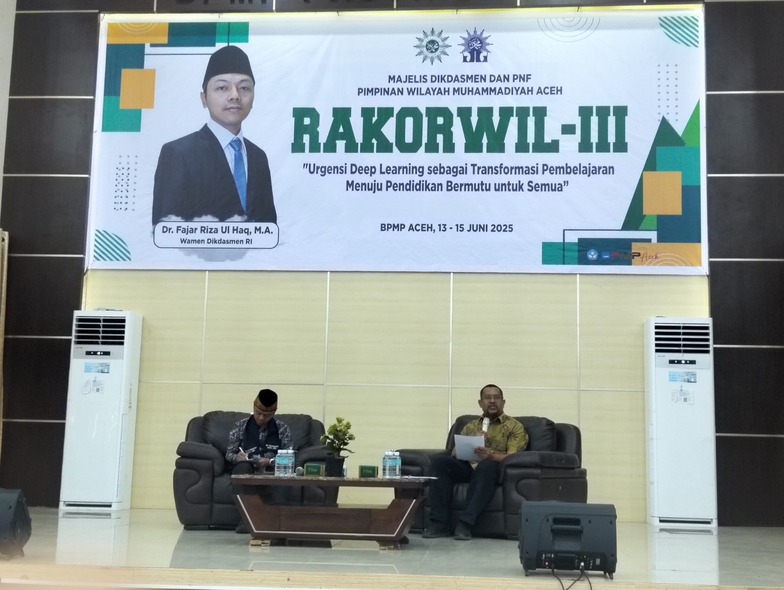 Wamen Dikdasmen RI Fajar Riza Ul Haq: Deep Learning Bukan Sekadar Teknologi, Tapi Jalan Baru Pendidikan Aceh