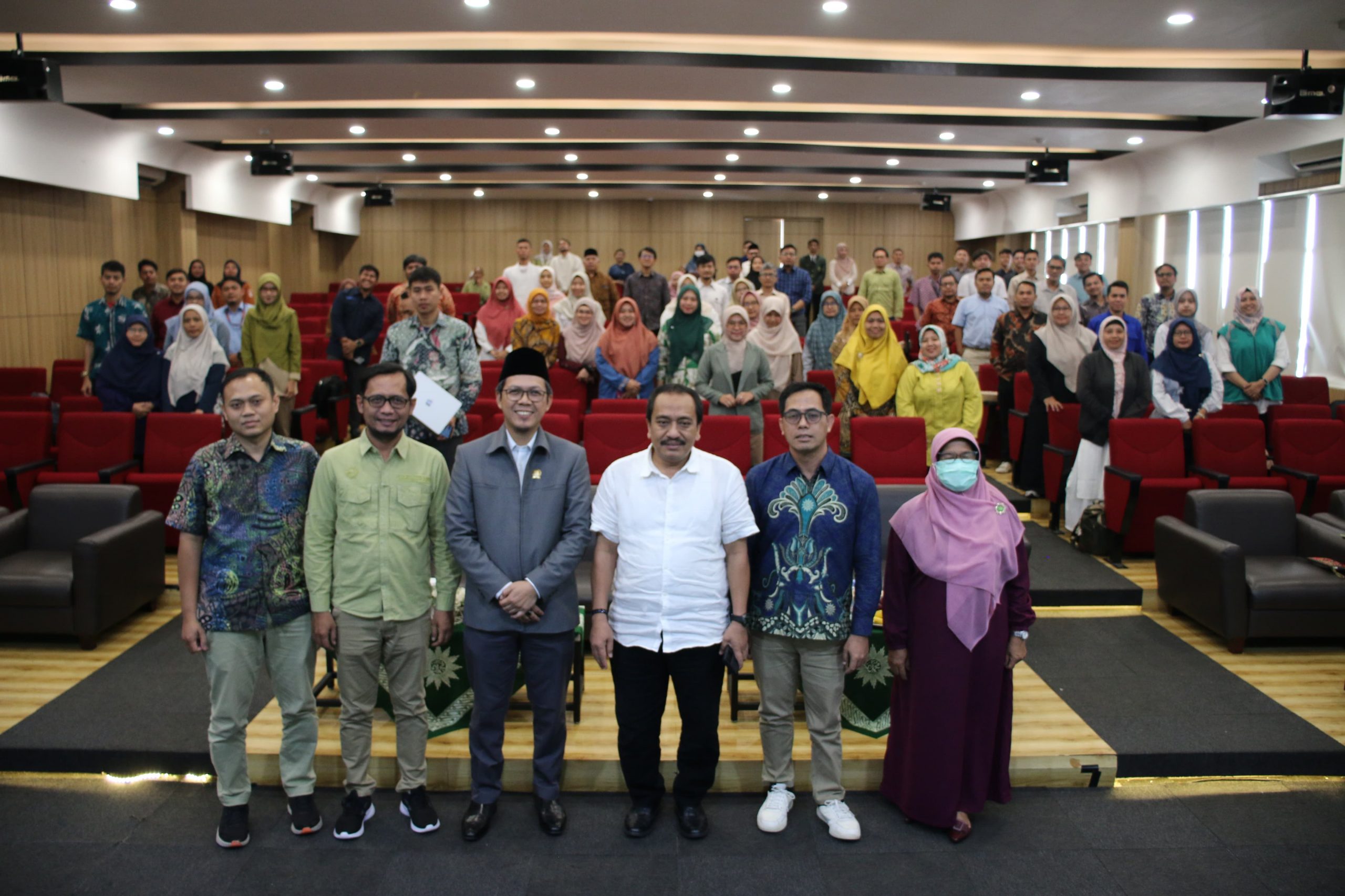 AI Masuk Sekolah, Muhammadiyah dan Kemendikdasmen Latih Guru se-Tangsel Manfaatkan Kecerdasan Buatan