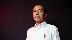 Tepis Isu Masuk Bursa Ketum PPP, Jokowi: Saya di PSI Saja!
