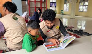 Mahasiswa USK Hidupkan Budaya Literasi di Anak-anak dan Remaja Kampung Godang