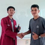 Faisal (kiri) terpilih sebagai Ketua Umum UKM STKIP Muhammadiyah Abdya. (Foto: Dok. Panitia)