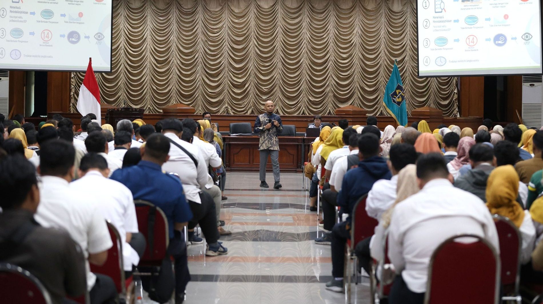 Pemkot Surabaya Gelar Bimtek untuk Tingkatkan Layanan Informasi Publik