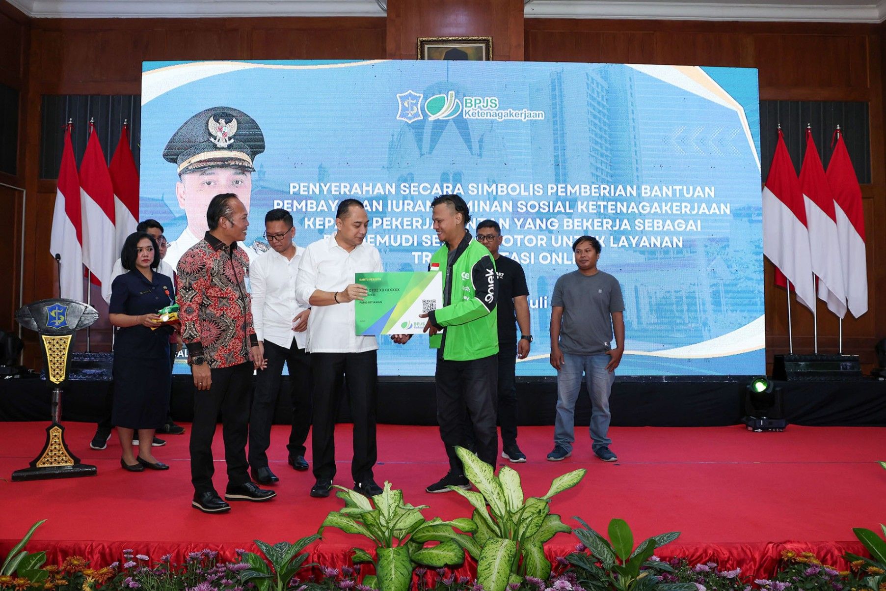 15.350 Driver Ojek Online Surabaya Dapat Bantuan BPJS Ketenagakerjaan