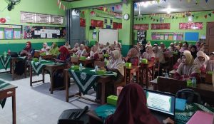 Aisyiyah Yogyakarta Gaungkan Dakwah Lingkungan, Kurangi Sampah Plastik di Pasar Tradisional