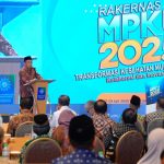 Ketua PP Muhammadiyah, Prof Dr Muhadjir Effendy MAP, saat menghadiri Rakernas MPKU PP Muhammadiyah pada Jumat (18/7/2025). (Foto: Muhammadiyah)