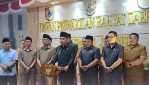 Dampak Kelangkaan BBM di Jember, Gus Fawait Umumkan Sekolah Daring dan ASN WFA