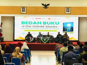 Bedah Buku JI The Untold Story di UM Surabaya, Densus 88 Ajak Mahasiswa Cegah Radikalisme