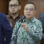 Wakil Ketua DPR RI Fraksii Partai Gerindra, Sufmi Dasco Ahmad, saat konferensi pers mengumumkan persetujuan DPR untuk pemberian abolisi bagi Tom Lembong dan amnesti terhadap Hasto Kristiyanto. (Foto: Tangkapan layar)