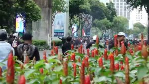 Soroti Kekerasan Aparat dalam Aksi Unjuk Rasa Jakarta, Komnas HAM Beberkan Temuan