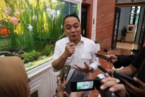 Pemkot Surabaya Pasang CCTV dan Aplikasi Pajak, Wali Kota Eri Cahyadi: Dari Uang Parkir Rp 500 Bisa Bayar Sekolah Gratis