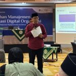 Sekretaris PP Muhammadiyah, Muhammad Sayuti, saat Pelatihan Manajemen Reputasi Digital Organisasi di Makassar. (Foto: Dok. Muhammadiyah)