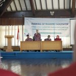 Training of Trainers (ToT) Fasilitator Pendidikan Karakter Mahasiswa tahun akademik 2025-2026 di Graha Umsida. (Foto: Dok. Umsida)