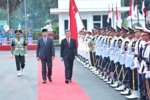 Menhan RI dan Singapura Sepakat Perkuat Latihan Gabungan Militer
