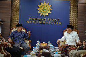 Ketum PBNU Tiba-tiba Sambangi PP Muhammadiyah, Ada Masalah Apa?