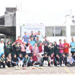 Senam pagi bersama di halaman Rumah Sakit Muhammadiyah Kalikapas Lamongan (RSMKL), Senin (25/8/2025). (Foto: Dok. Panitia)