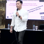 Anggota MTT PP Muhammadiyah, Niki Alma Febriana Fauzi, saat menyampaikan paparannya. (Foto: Tangkapan layar/ Zaki)