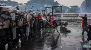 Media Asing Sorot Demo 28 Agustus 2025, DPR RI Jadi Sorotan Dunia