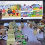 Rapat antara Kementerian Sosial dan Kementerian Transmigrasi, Kamis (7/8/2025). (Foto: Tangkapan layar)