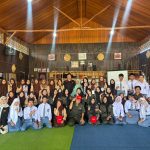 Mahasiswa KKN Berdampak UMM yang diterjunkan di Kalimantan. (Foto: Humas UMM)