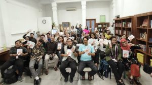 Lentera Perubahan dari Buku Spiritual Changemakers