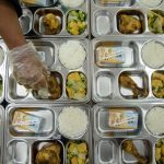 Makan begini gratis. (Foto: setpres)