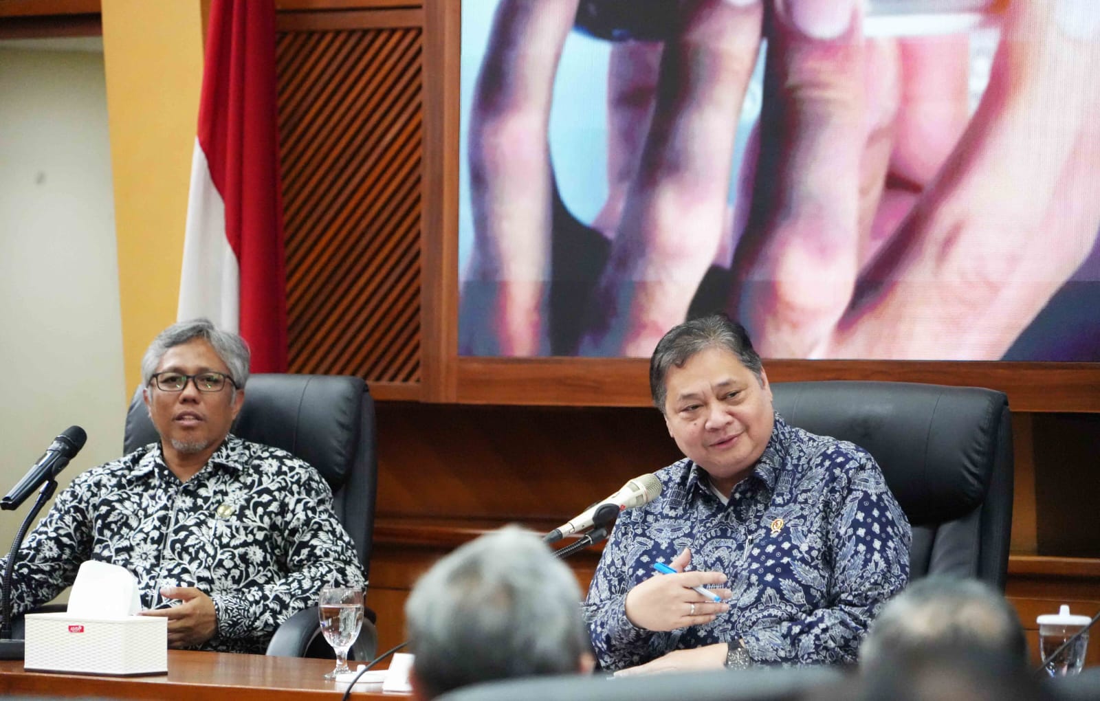 Hadiri Forum Guru Besar ITB Jadi, Menko Airlangga Bicarakan Target Ekonomi 8 Persen