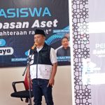 Ketua DPD PSI Kota Surabaya, Shobikin Amin, menyampaikan sambutan dalam dialog interaktif bertajuk 'Sahkan RUU Perampasan Aset' pada Sabtu (27/9/2025). (Foto: Ubay NA/ IST)